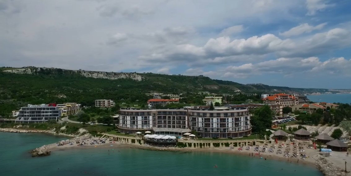 Royal Bay & Royal Bay Garden